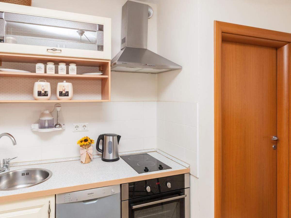 Apartment Ella Sea View بول المظهر الخارجي الصورة